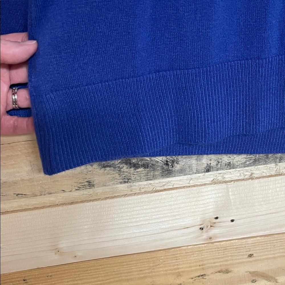 Basic Editions Size Medium Royal Blue Crewneck So… - image 5